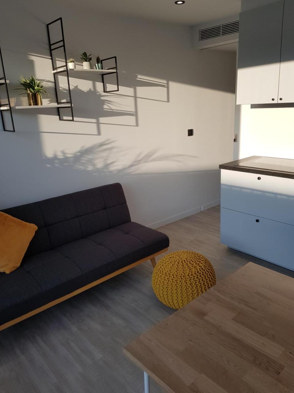 Homey - Kortrijk Exteriör bild