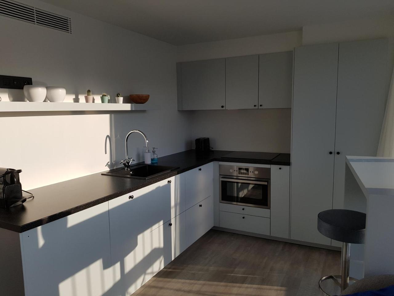 Homey - Kortrijk Exteriör bild
